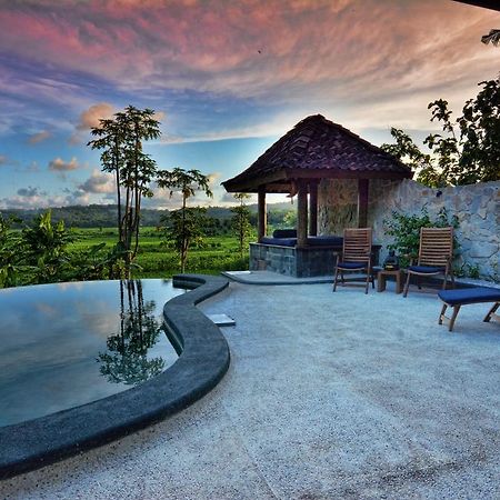 Villa Blue Steps Yogyakarta Eksteriør bilde