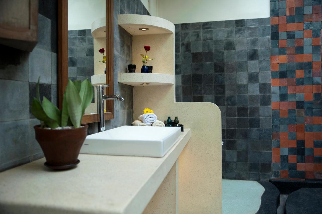 Villa Blue Steps Yogyakarta Eksteriør bilde