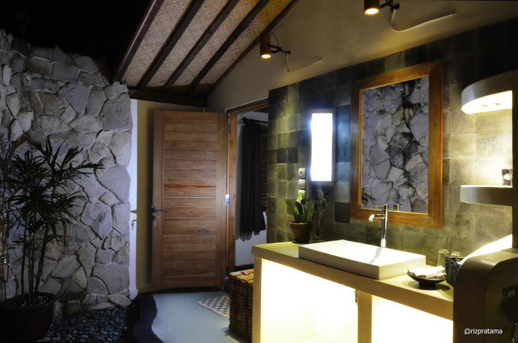 Villa Blue Steps Yogyakarta Eksteriør bilde